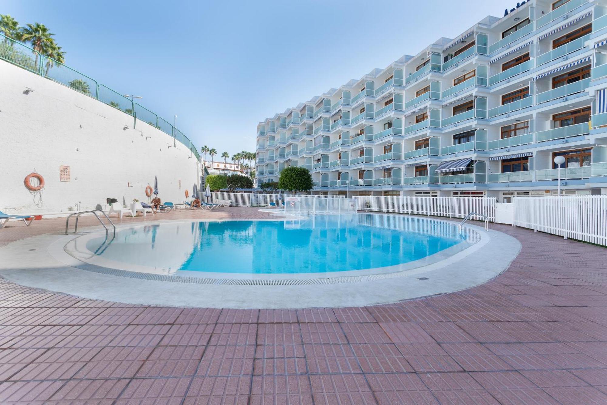 Estudio Yumbo Playa Del Ingles Сан-Бартоломе Екстер'єр фото